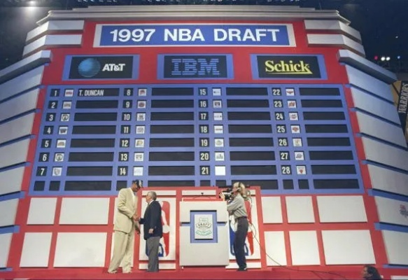 1997年NBA选秀重排，你认为谁是当年最大的黑马？-第3张图片-www.211178.com_果博福布斯